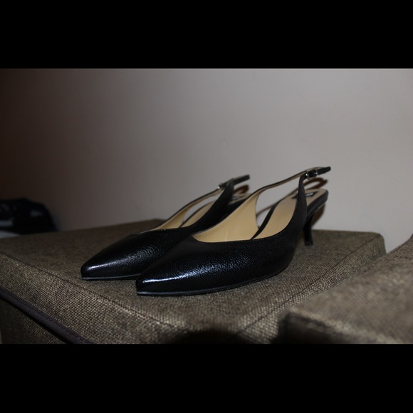 RARE VINTAGE BLACK DOLCE & GABBANA BUCKLED STRAP HEELS - Picture 5 of 7